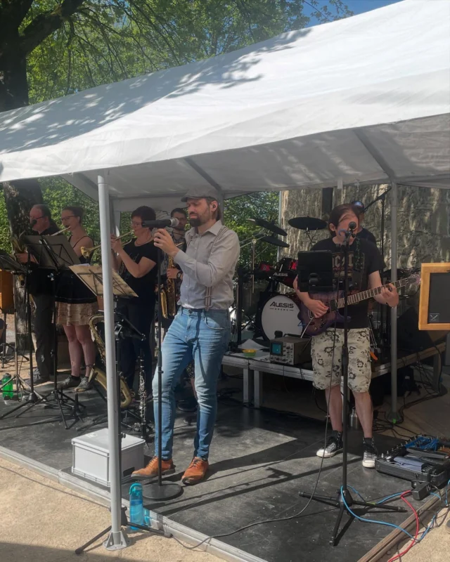 Was für ein Wochenende!
1aBoxenstopp am 1.Mai mit der wunderbaren „Isolierband“ und am Samstag ein grandioser Rockabend mit @rebelskullsofficial und @cheap_dirt 
Wir hatten wahnsinnig viel Spaß.
Danke an unsere vielen Gäste, die so toll mitgefeiert haben!